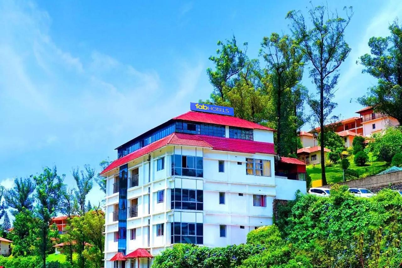Hotel Fabexpress Luminos Dwelling Ikka Nagar à Munnar Extérieur photo